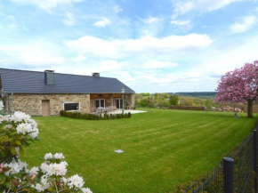 Beautiful stone cottage with panoramic views over the hills of the Ardens Waimes